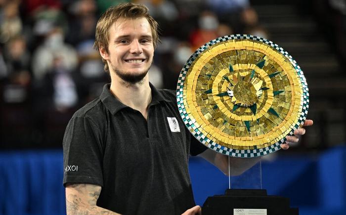 季运动的标 季运动的标