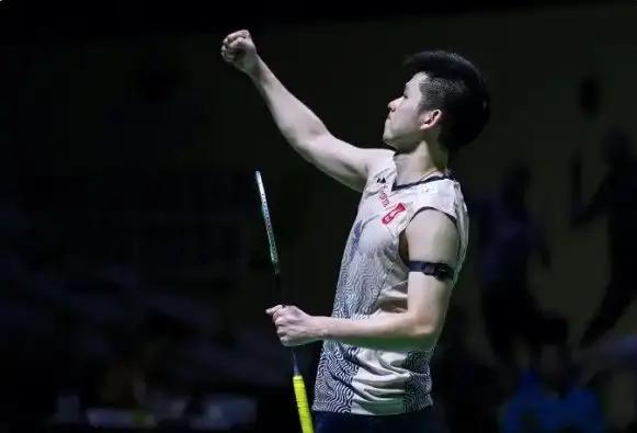 水涨船高 水涨船高