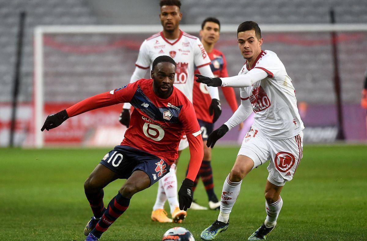 是球迷们见 是球迷们见