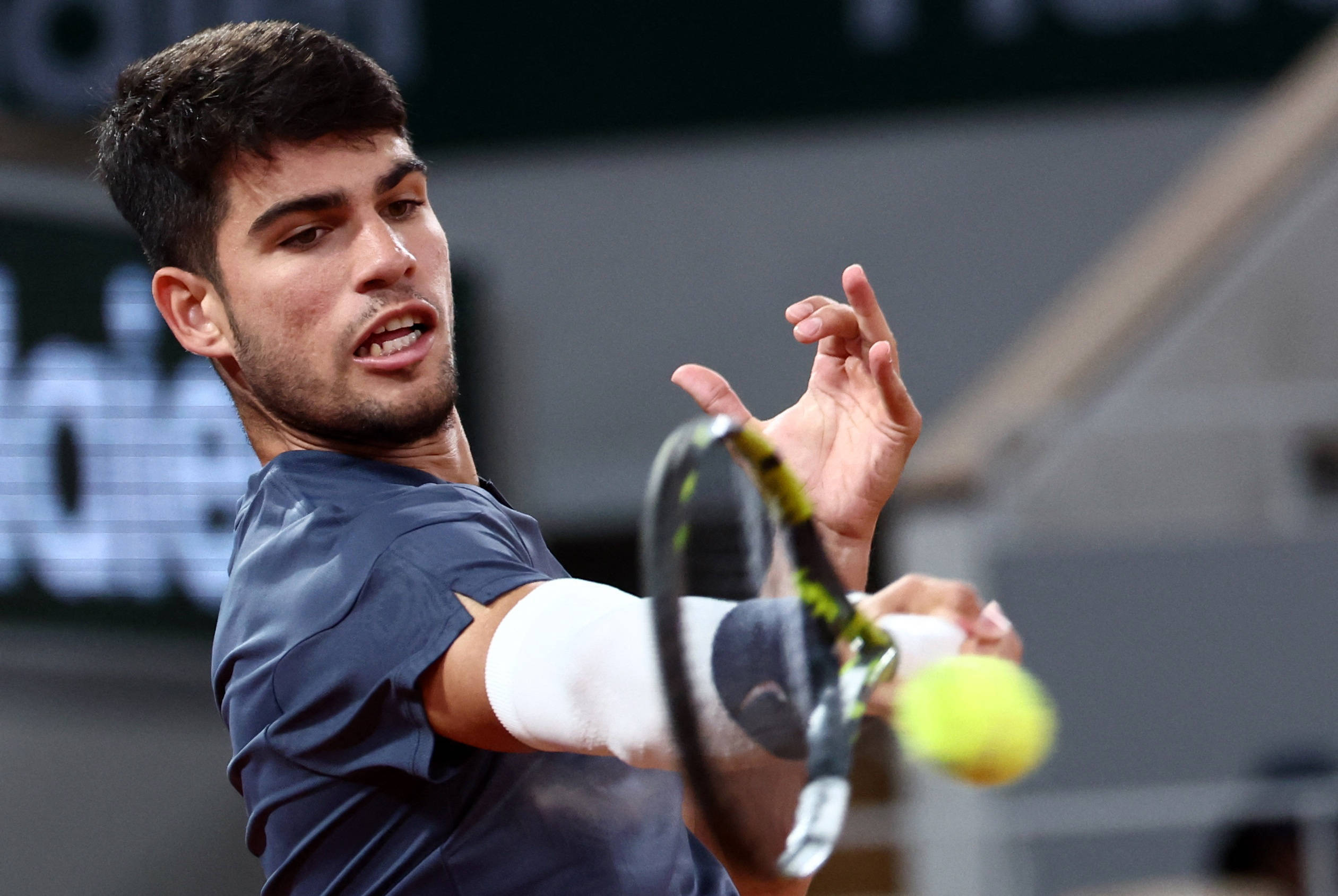 手也开始频 手也开始频