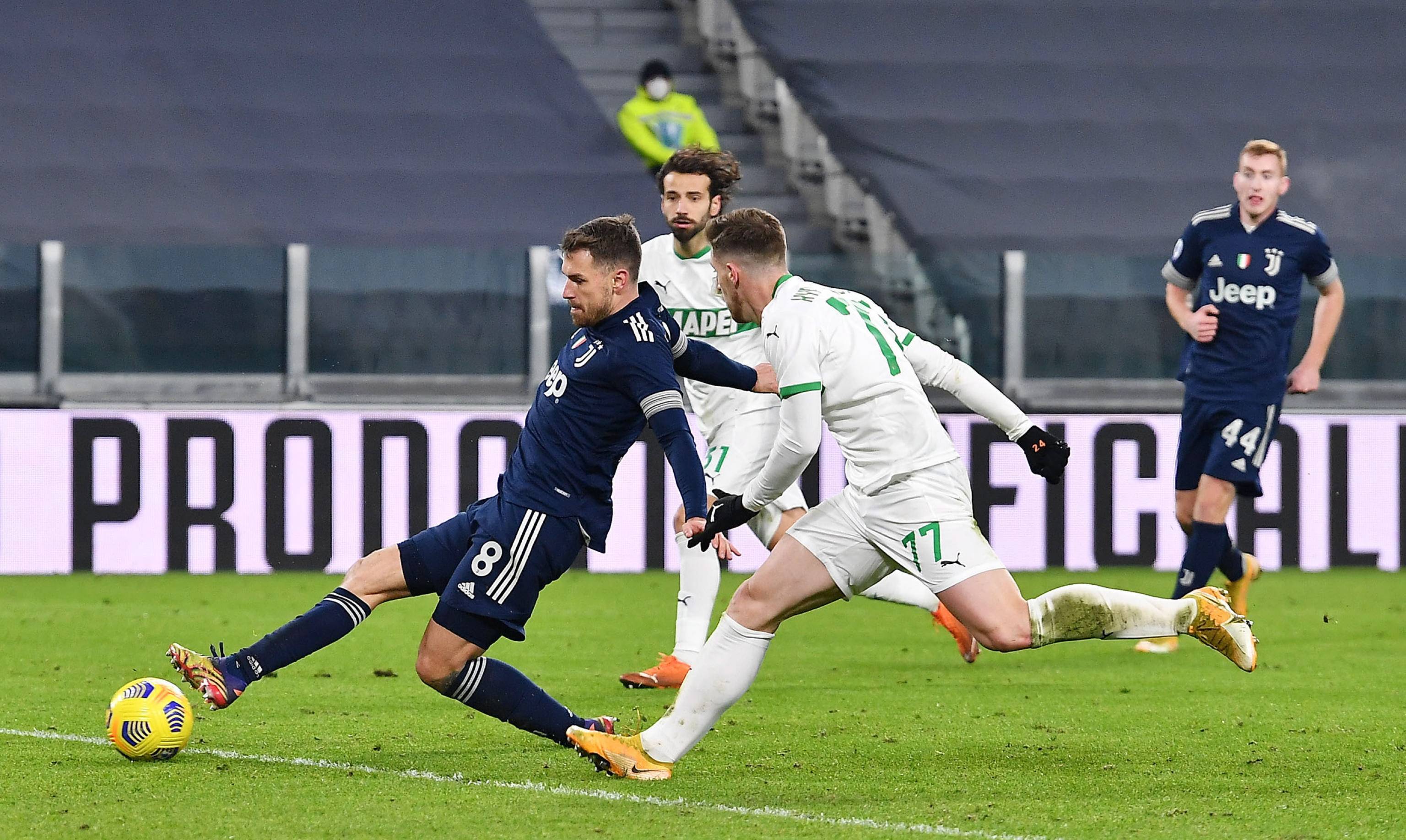 巡碰役牌 巡碰役牌