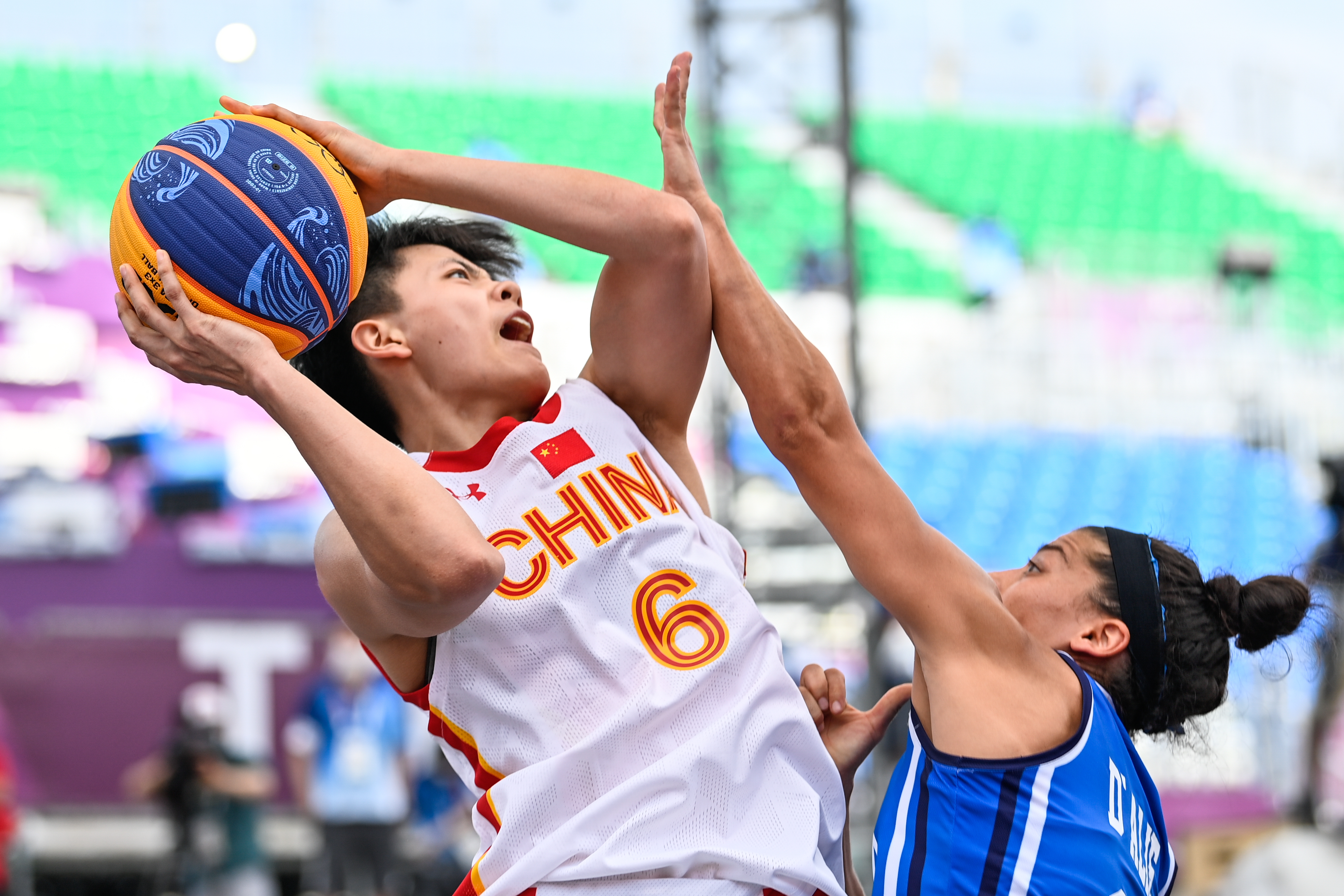 尤其是腿鞭 尤其是腿鞭